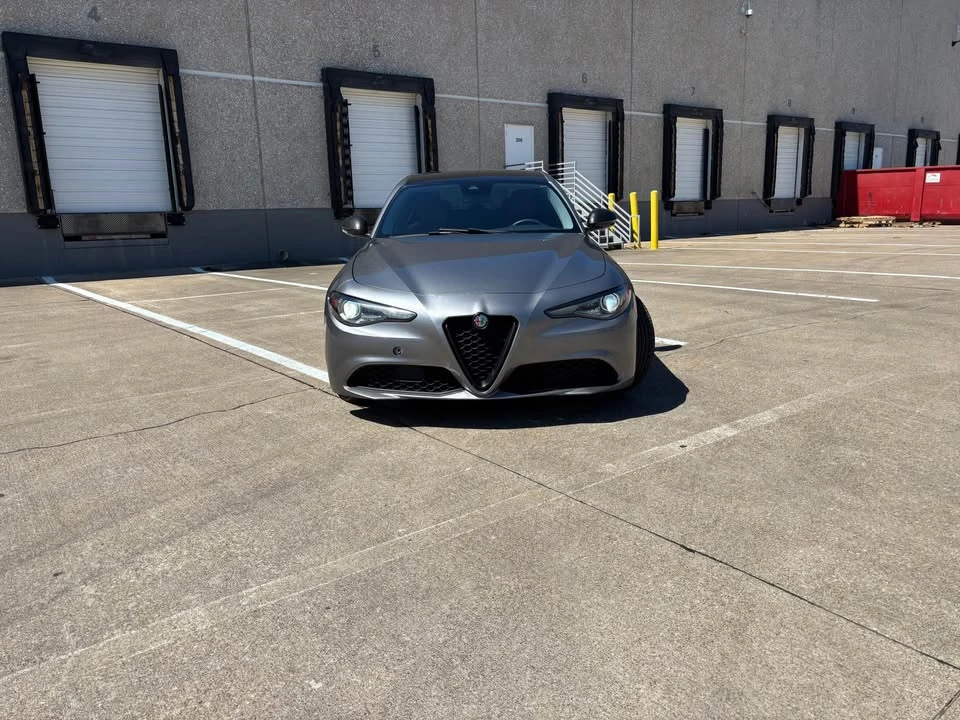 2020 Alfa Romeo Giulia - Image 2 of 6