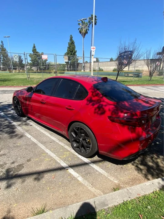 2020 Alfa Romeo Giulia - Image 9 of 10