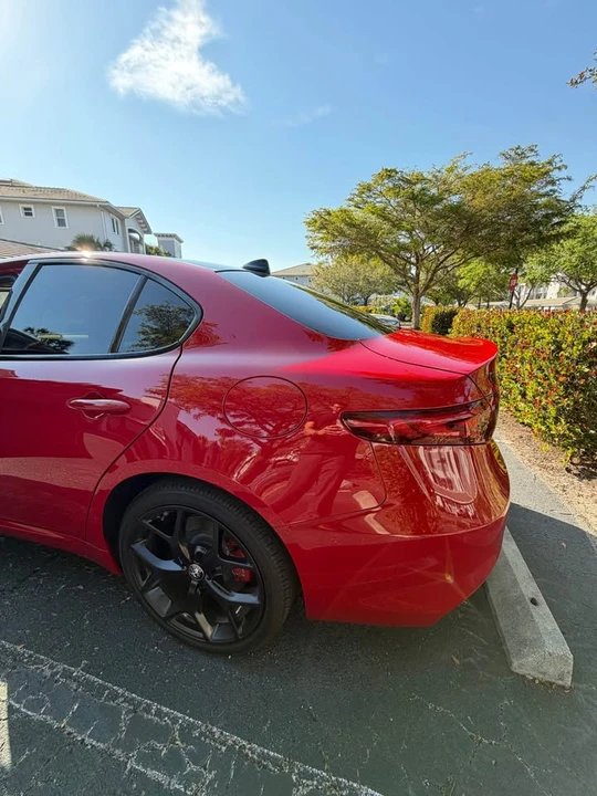 2020 Alfa Romeo Giulia - Image 4 of 11