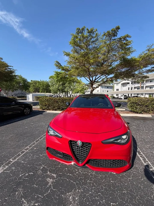 2020 Alfa Romeo Giulia - Image 6 of 11