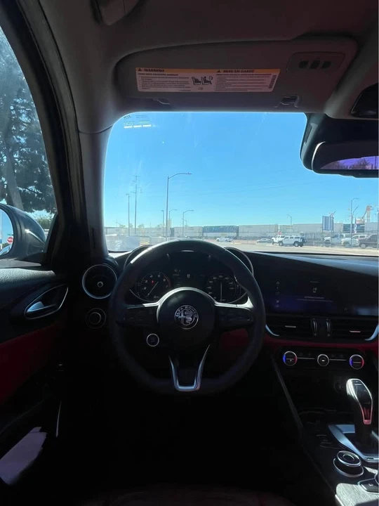2020 Alfa Romeo Giulia - Image 12 of 13