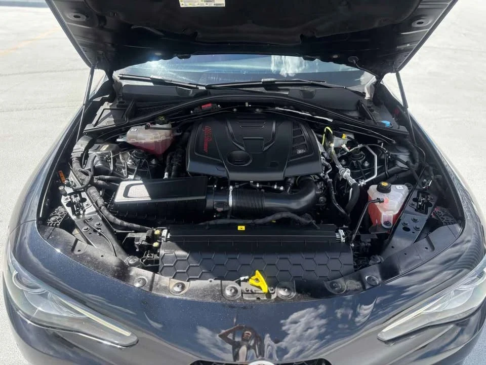 2020 Alfa Romeo Giulia - Image 13 of 13