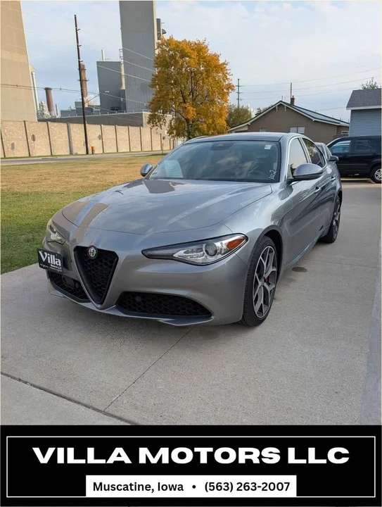 2020 Alfa Romeo Giulia - Image 2 of 10