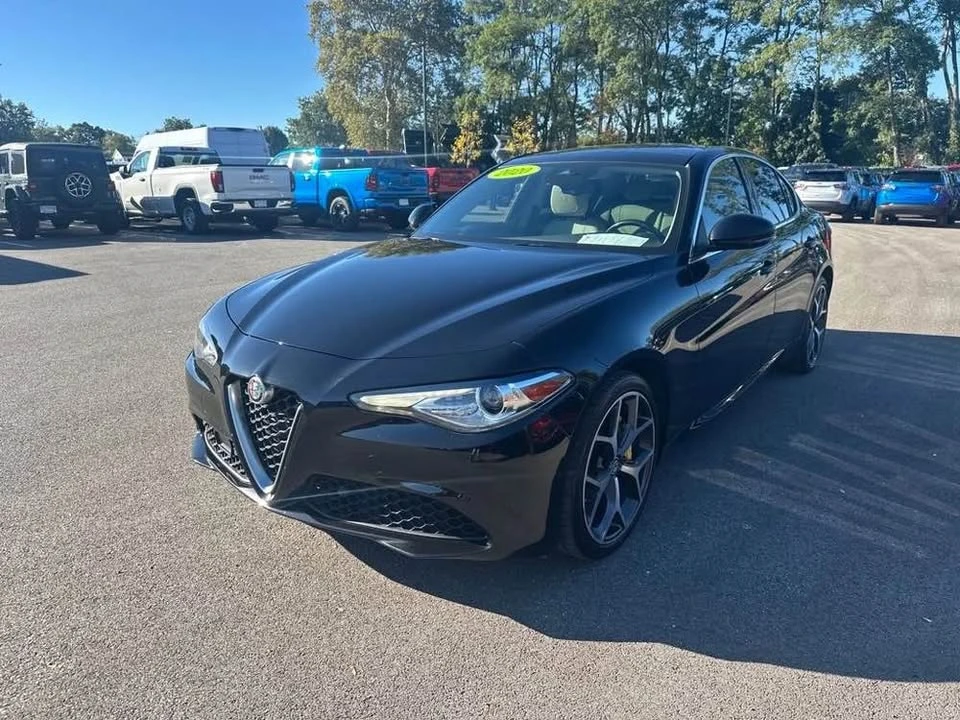 2020 Alfa Romeo Giulia - Image 3 of 12