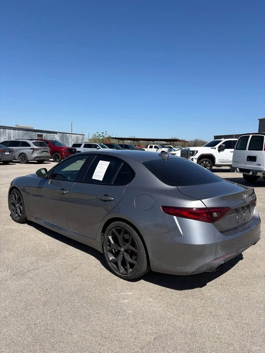 2020 Alfa Romeo Giulia - Image 2 of 12