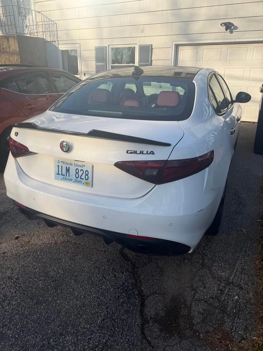 2020 Alfa Romeo Giulia - Image 4 of 14