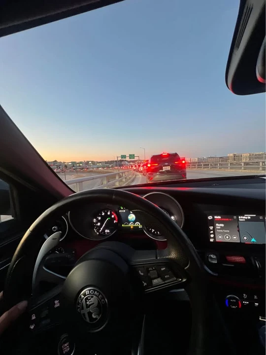 2020 Alfa Romeo Giulia - Image 2 of 5