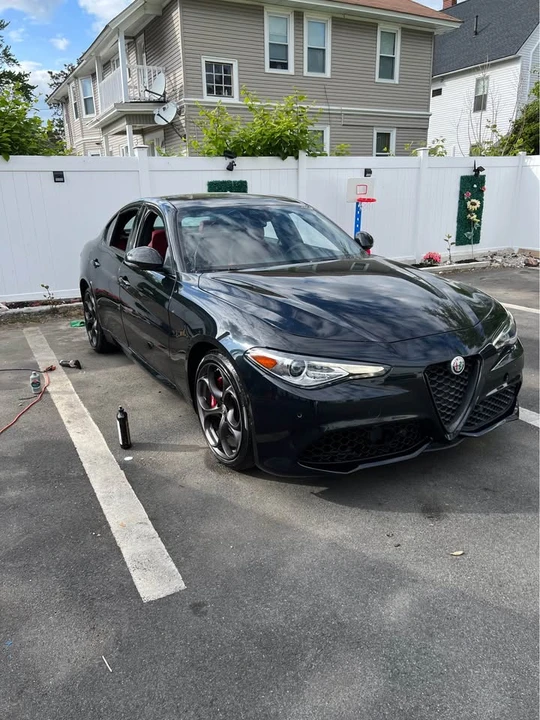 2020 Alfa Romeo Giulia - Image 3 of 5