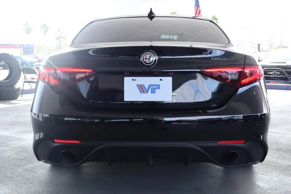 2020 Alfa Romeo Giulia - Image 6 of 13