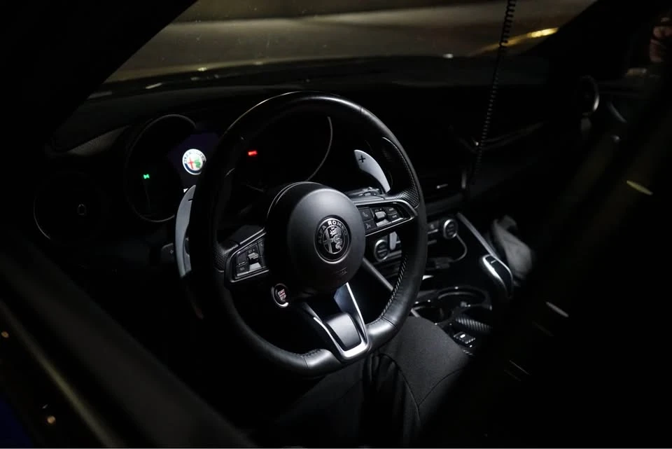 2020 Alfa Romeo Giulia - Image 2 of 7