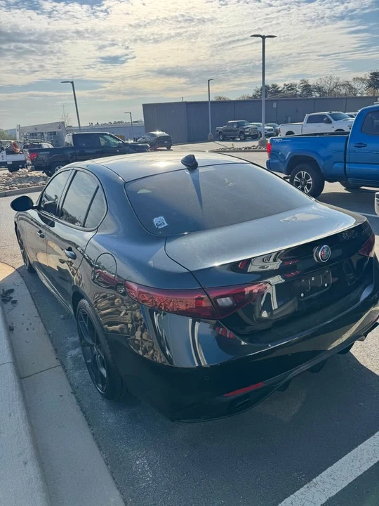 2020 Alfa Romeo Giulia - Image 3 of 8