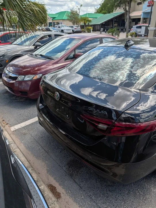 2020 Alfa Romeo Giulia - Image 4 of 7