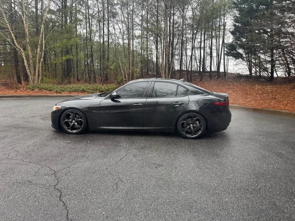 2020 Alfa Romeo Giulia - Image 3 of 17