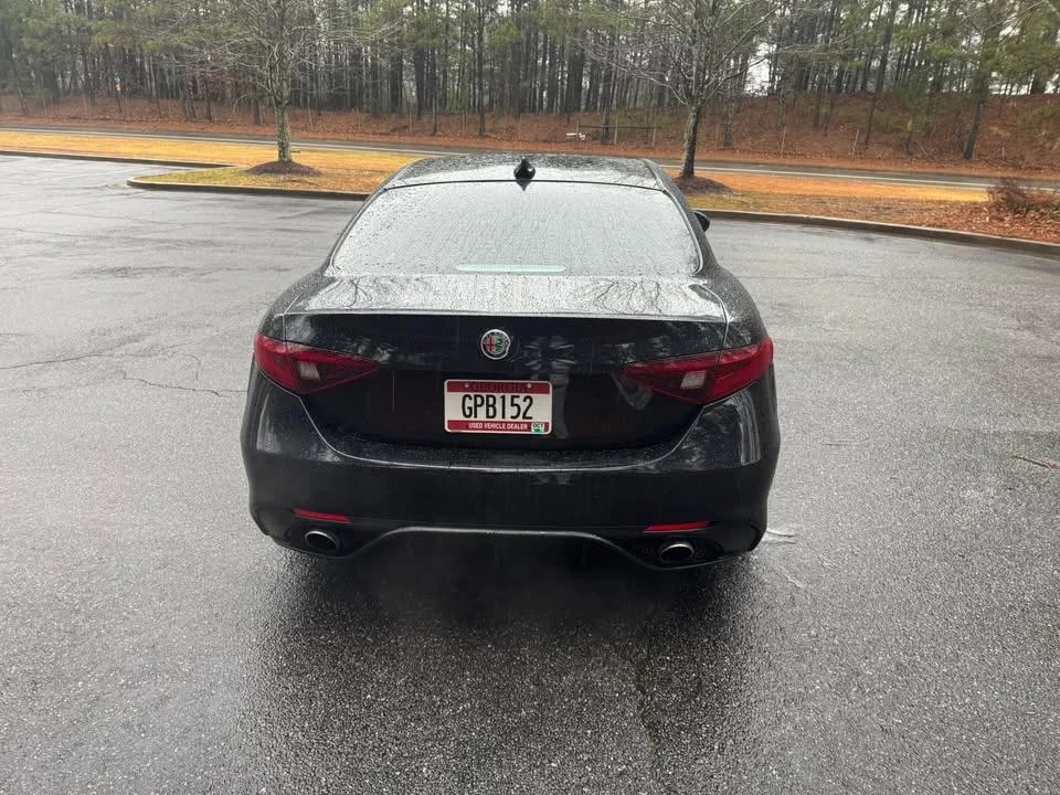 2020 Alfa Romeo Giulia - Image 7 of 17