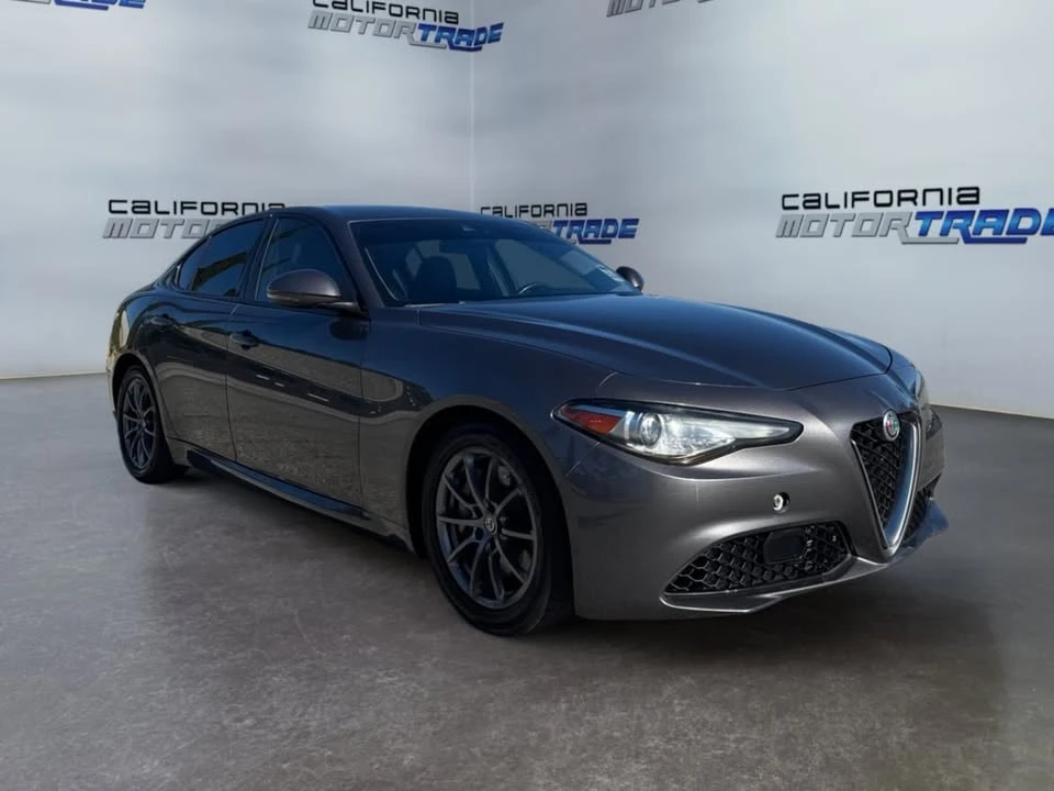 2020 Alfa Romeo Giulia - Image 3 of 20