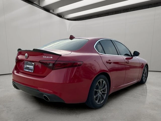 2020 Alfa Romeo Giulia - Image 5 of 20