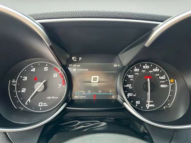 2020 Alfa Romeo Giulia - Image 19 of 20