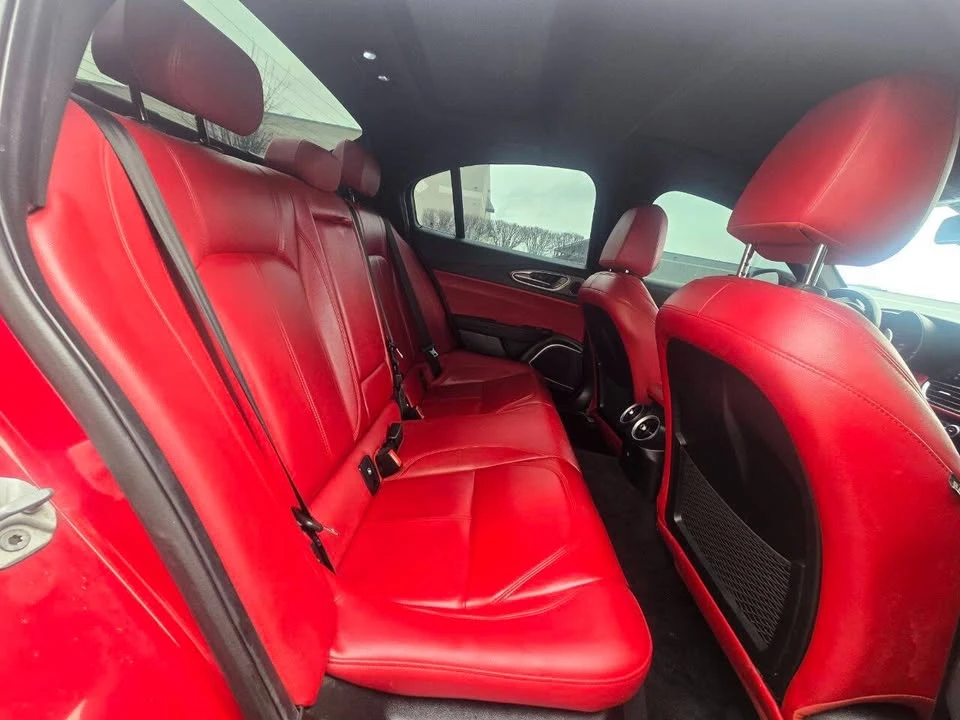 2020 Alfa Romeo Giulia - Image 7 of 20