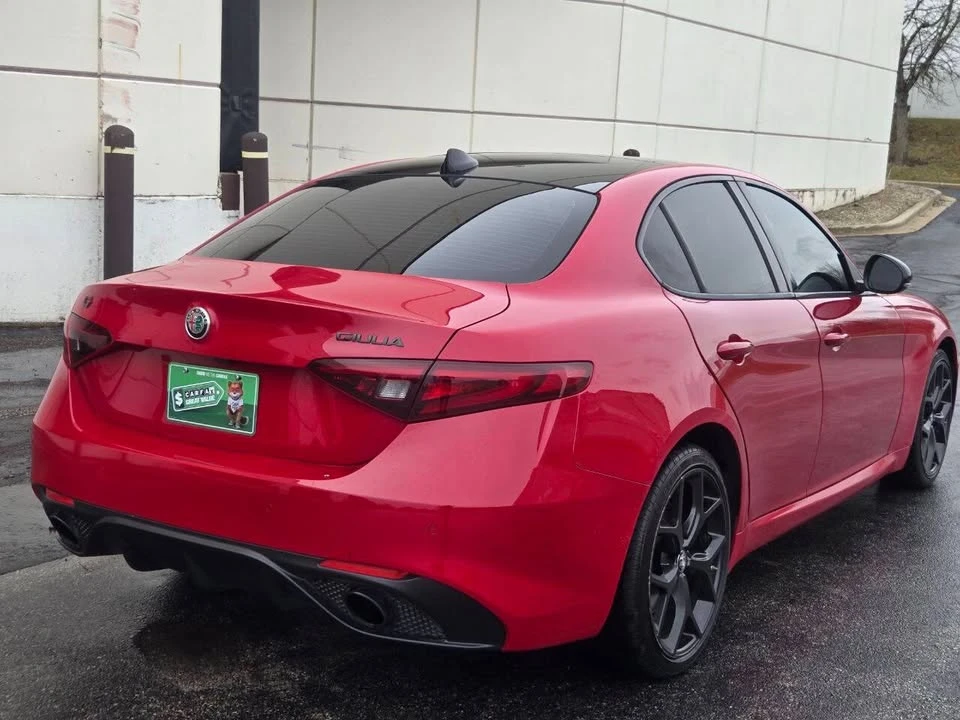 2020 Alfa Romeo Giulia - Image 4 of 20