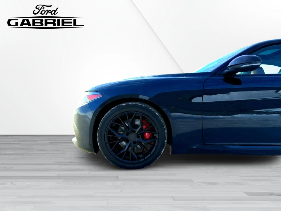 2020 Alfa Romeo Giulia - Image 8 of 10