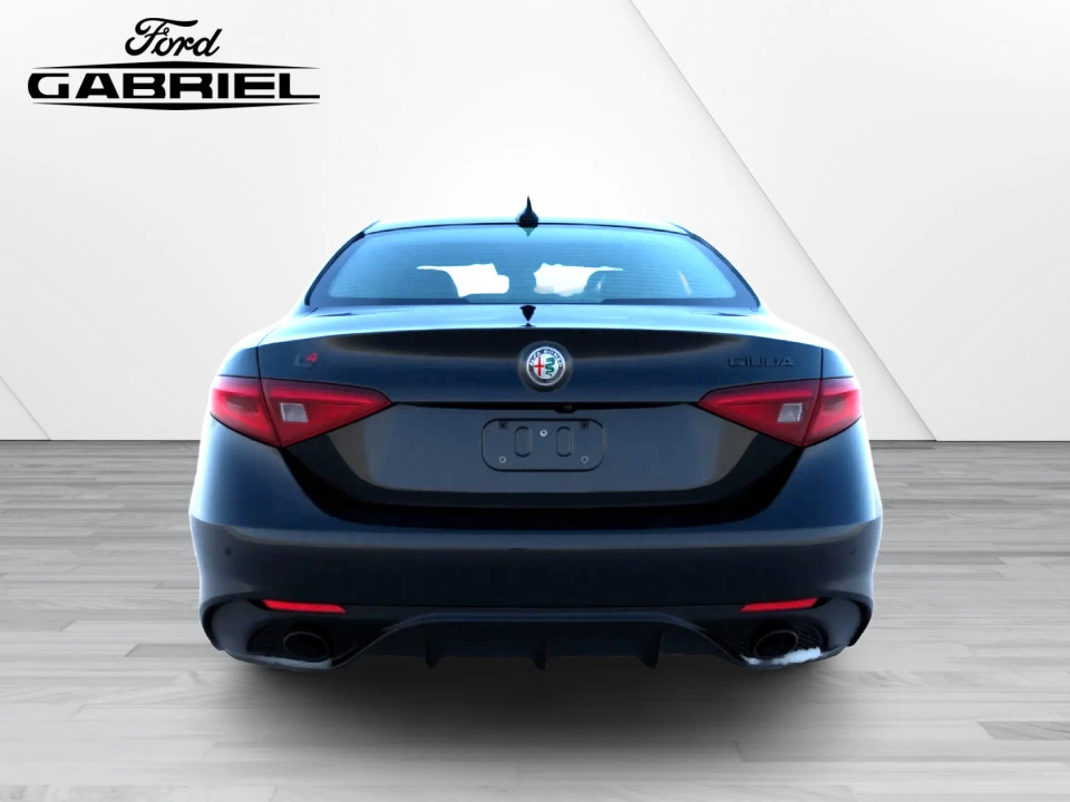 2020 Alfa Romeo Giulia - Image 4 of 10