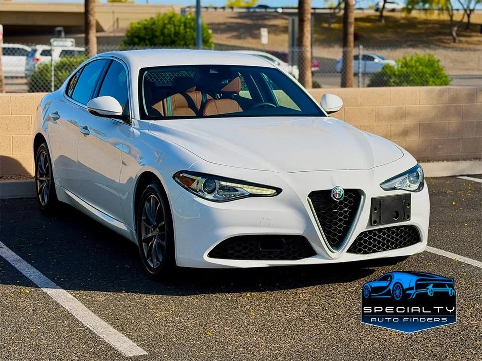 2020 Alfa Romeo Giulia - Image 3 of 19