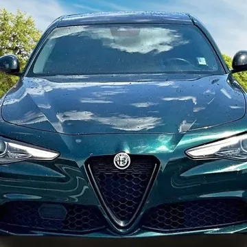 2020 Alfa Romeo Giulia Base
