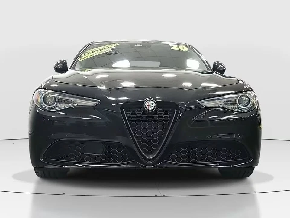 2020 Alfa Romeo Giulia - Image 2 of 5