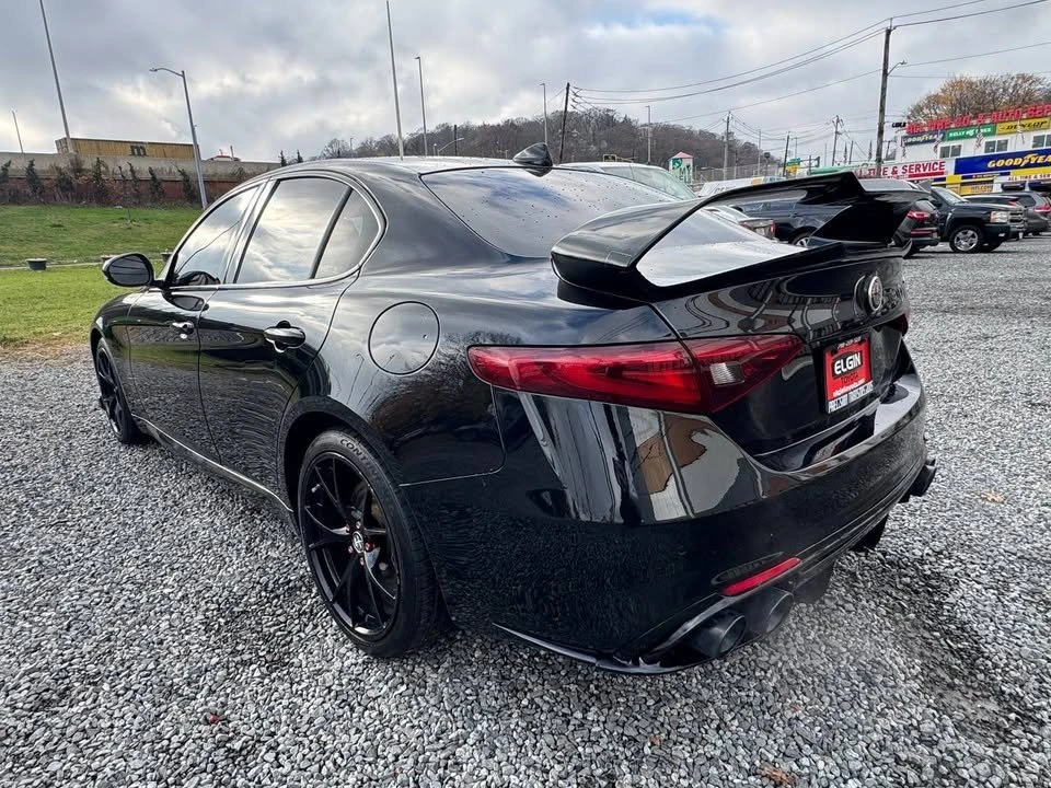 2020 Alfa Romeo Giulia - Image 3 of 20