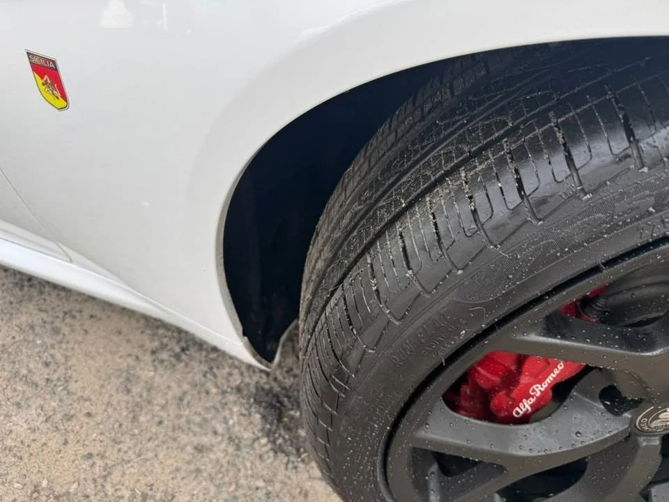 2020 Alfa Romeo Giulia - Image 13 of 20