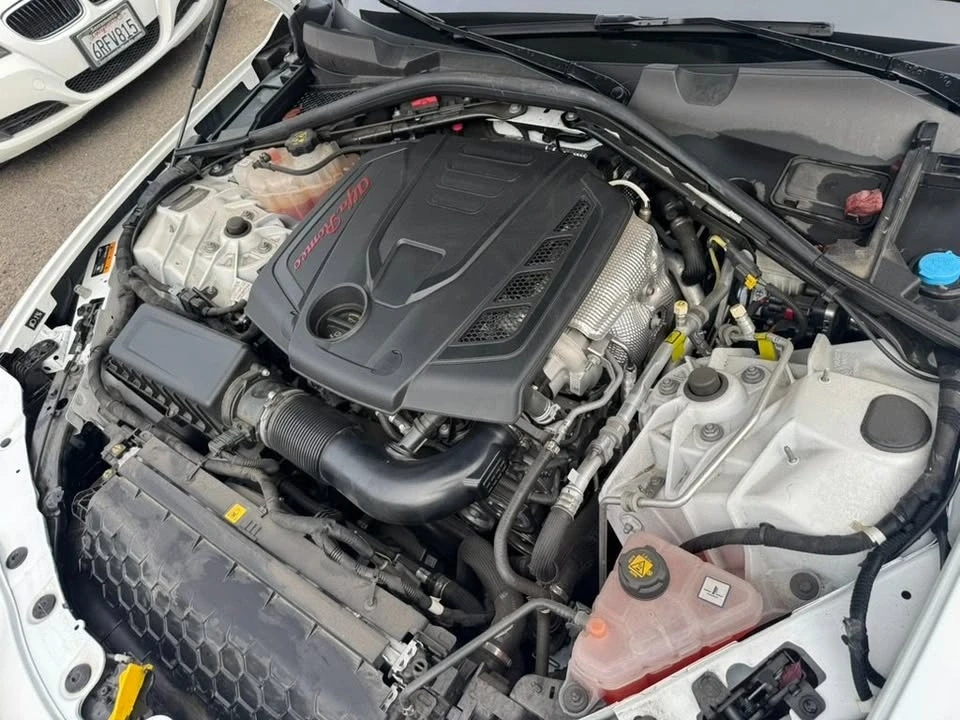 2020 Alfa Romeo Giulia - Image 18 of 20
