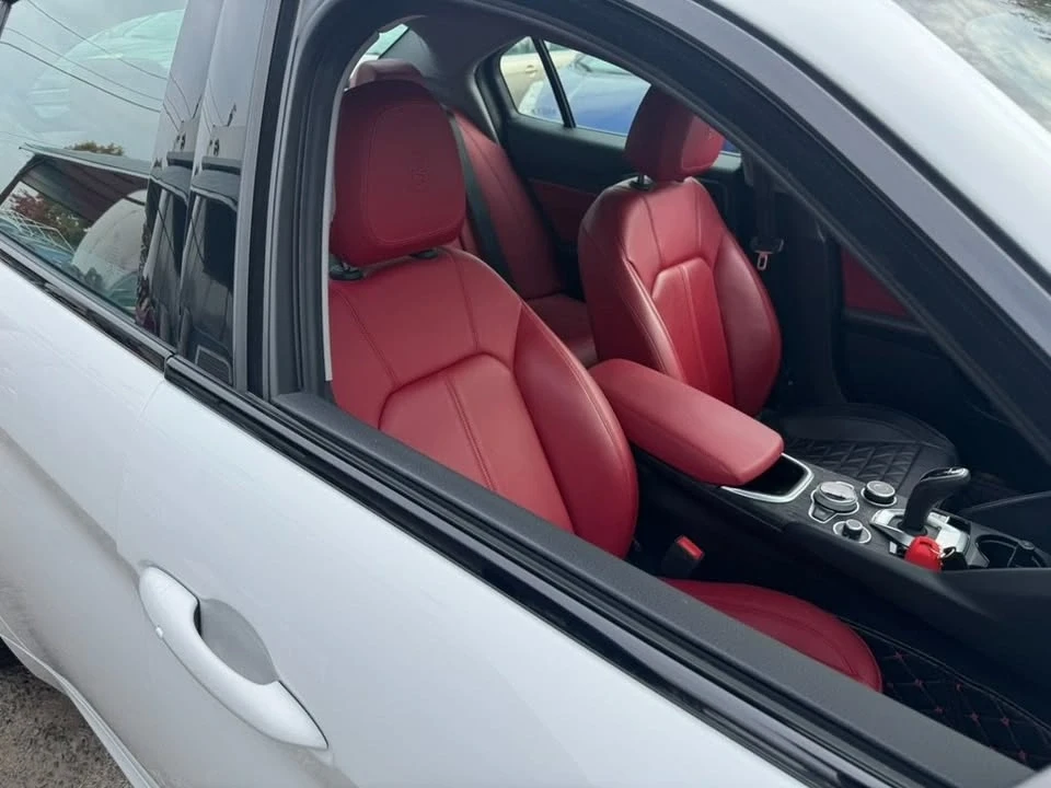 2020 Alfa Romeo Giulia - Image 20 of 20