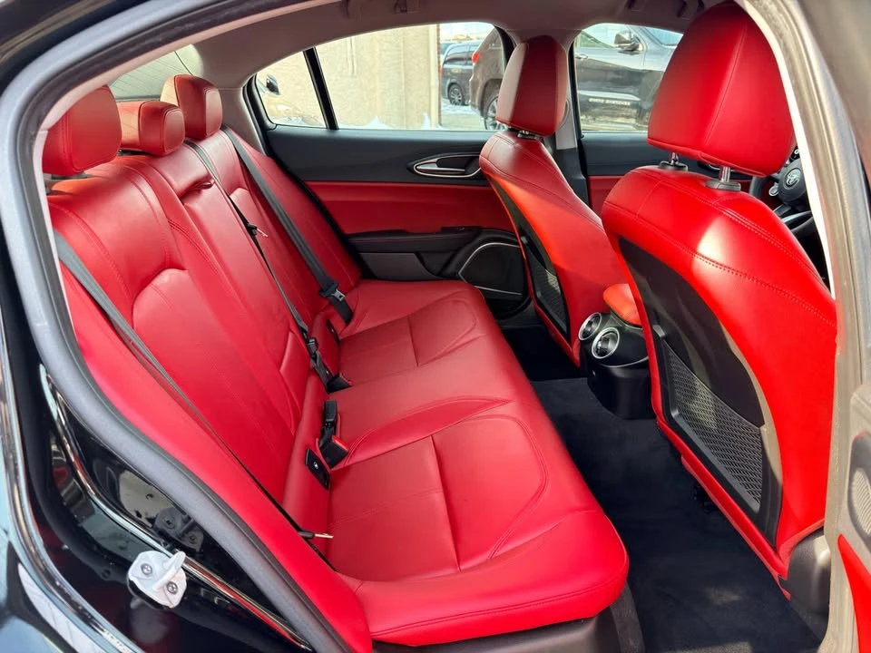 2020 Alfa Romeo Giulia - Image 3 of 5