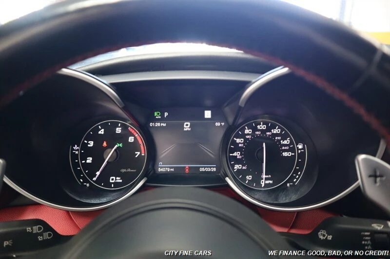 2020 Alfa Romeo Giulia - Image 18 of 20