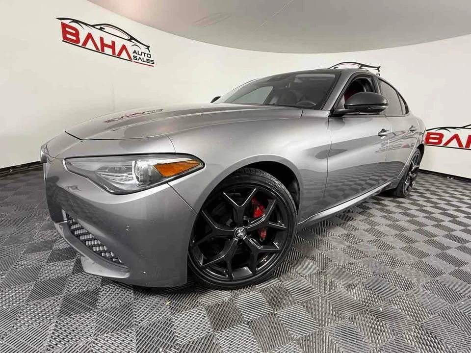2020 Alfa Romeo Giulia - Image 2 of 20