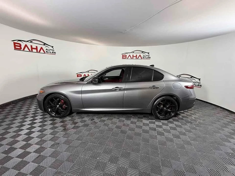 2020 Alfa Romeo Giulia - Image 3 of 16