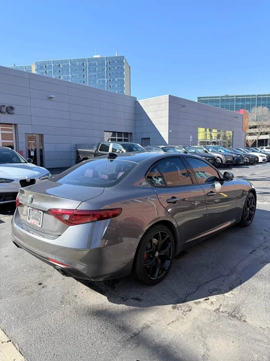 2020 Alfa Romeo Giulia - Image 3 of 14