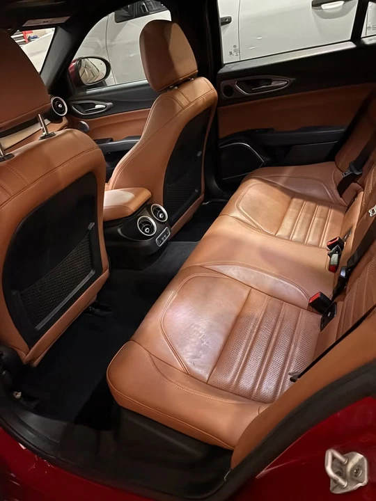 2020 Alfa Romeo Giulia - Image 3 of 9