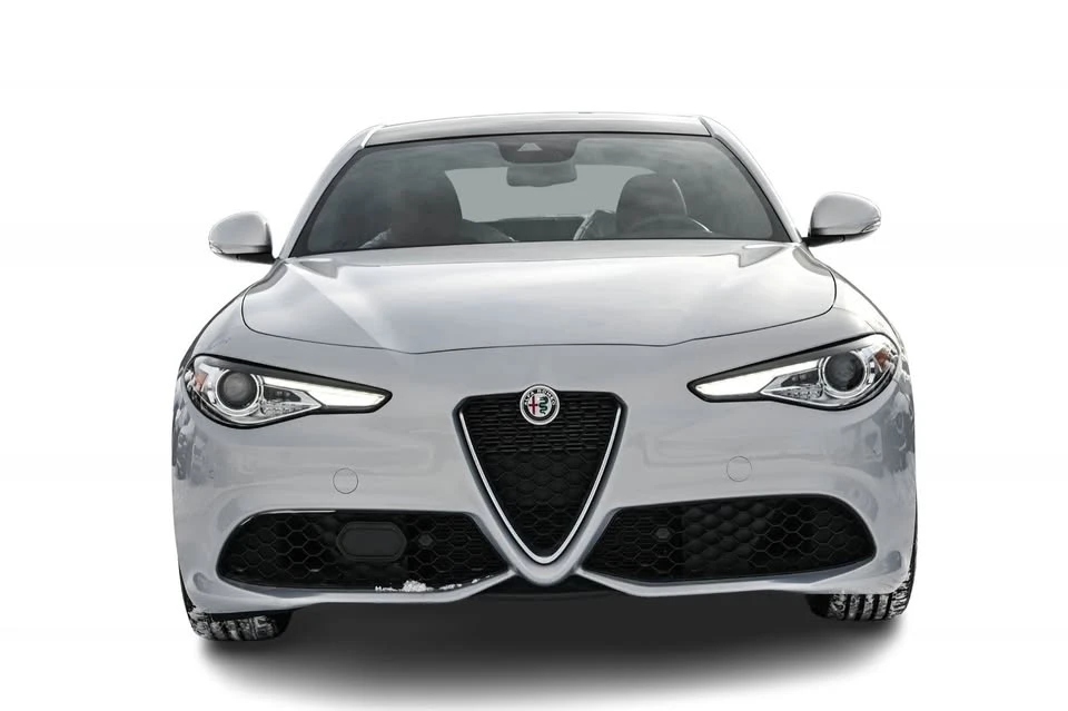 2020 Alfa Romeo Giulia - Image 2 of 20