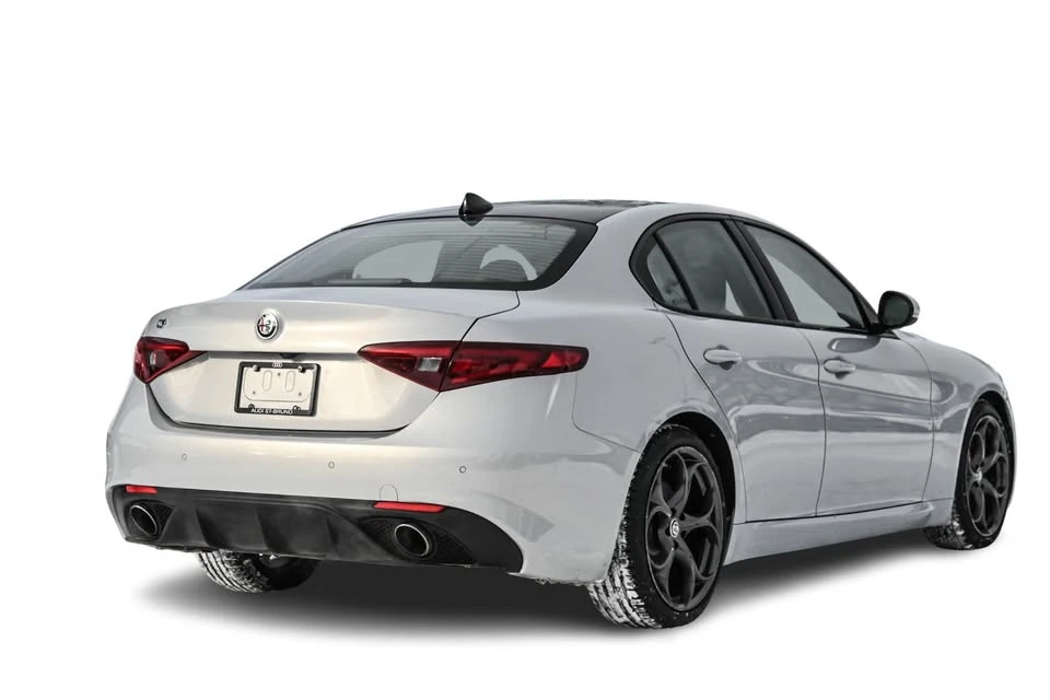 2020 Alfa Romeo Giulia - Image 5 of 20