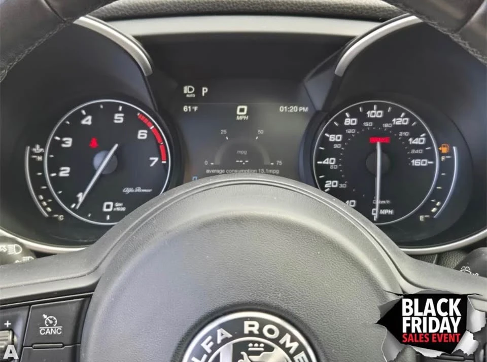 2020 Alfa Romeo Giulia - Image 17 of 18