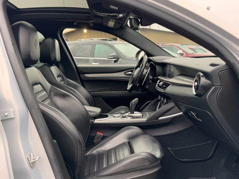 2020 Alfa Romeo Stelvio - Image 14 of 20