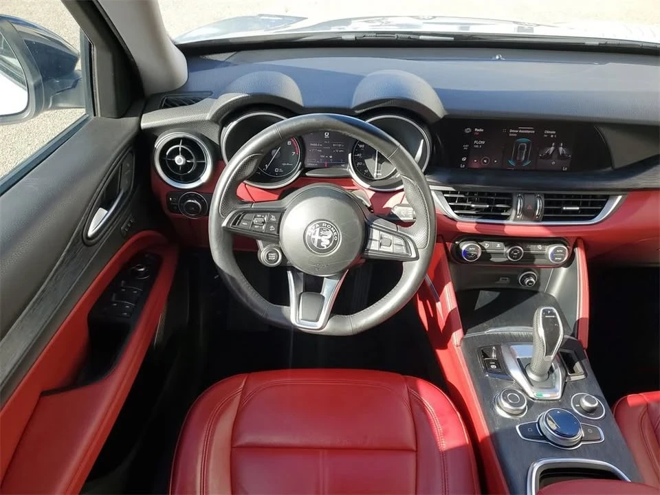 2020 Alfa Romeo Stelvio - Image 16 of 20