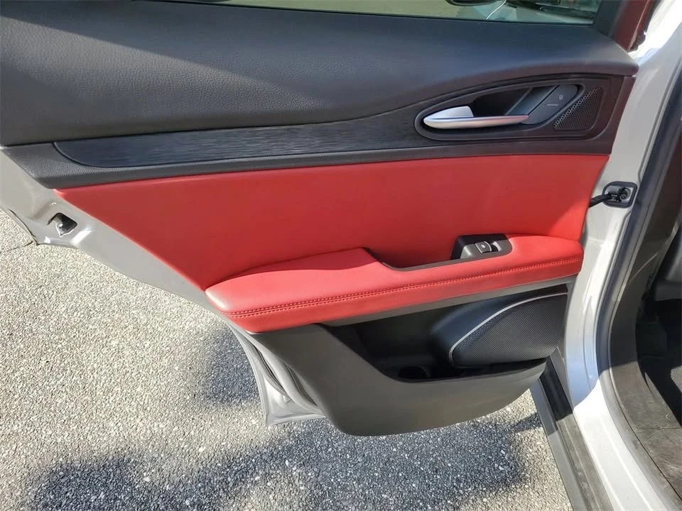 2020 Alfa Romeo Stelvio - Image 13 of 20