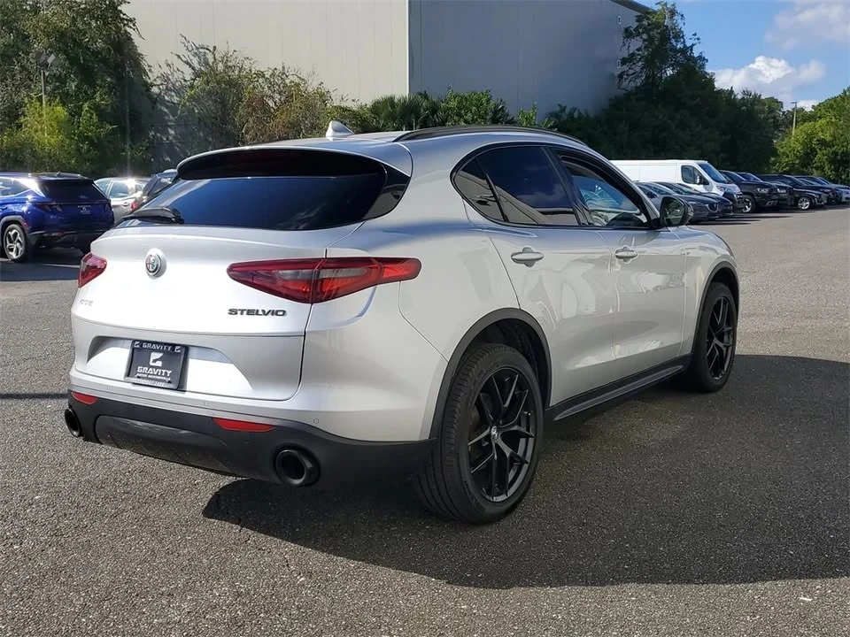 2020 Alfa Romeo Stelvio - Image 3 of 20