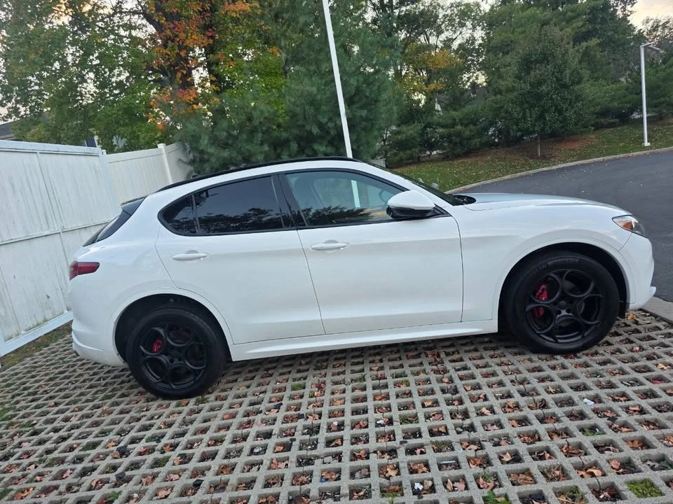 2020 Alfa Romeo Stelvio - Image 5 of 17