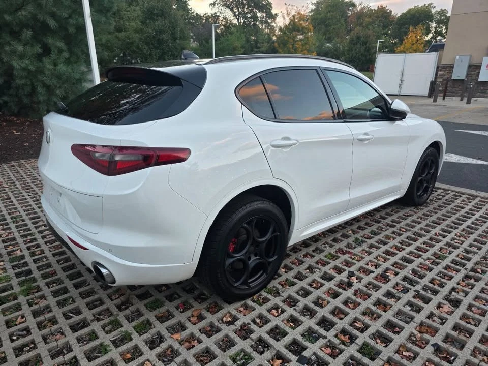 2020 Alfa Romeo Stelvio - Image 7 of 17