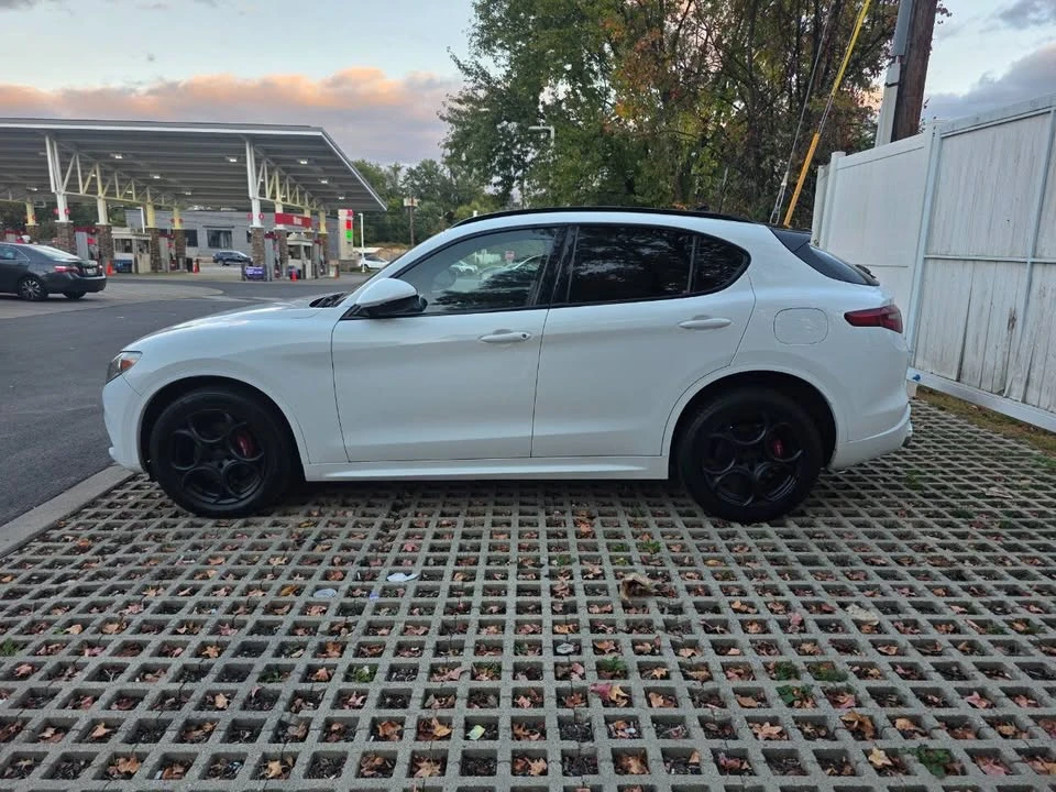 2020 Alfa Romeo Stelvio - Image 6 of 17