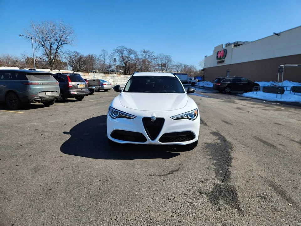 2020 Alfa Romeo Stelvio - Image 8 of 15
