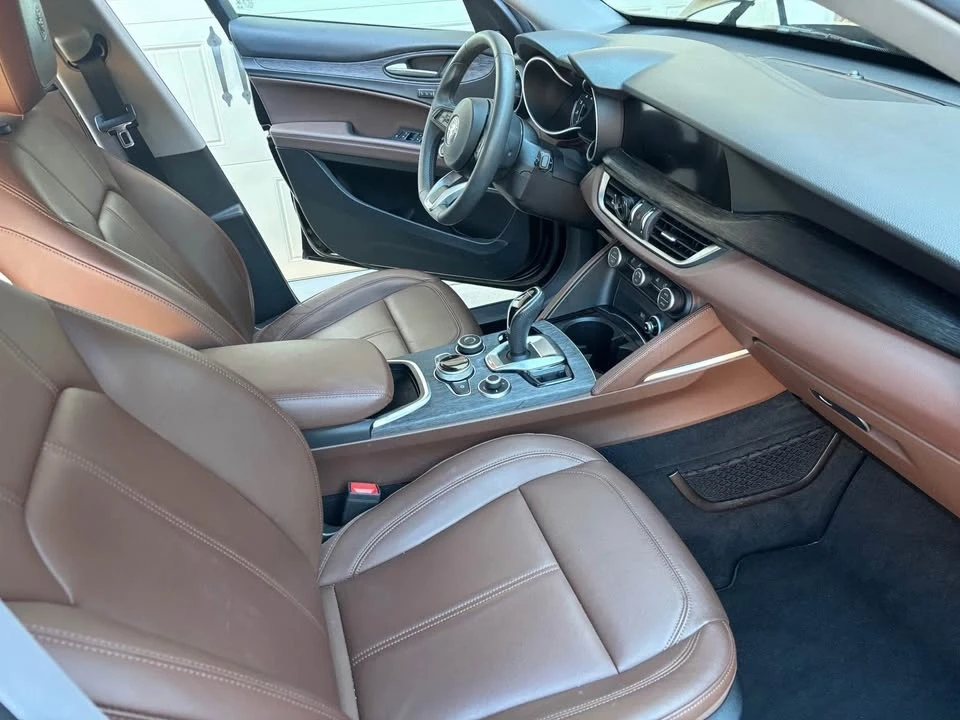 2020 Alfa Romeo Stelvio - Image 10 of 17